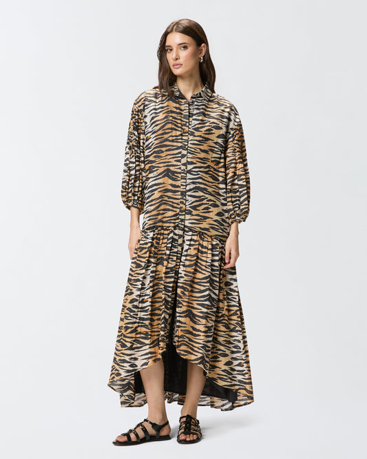Long dress with buttons and animal print