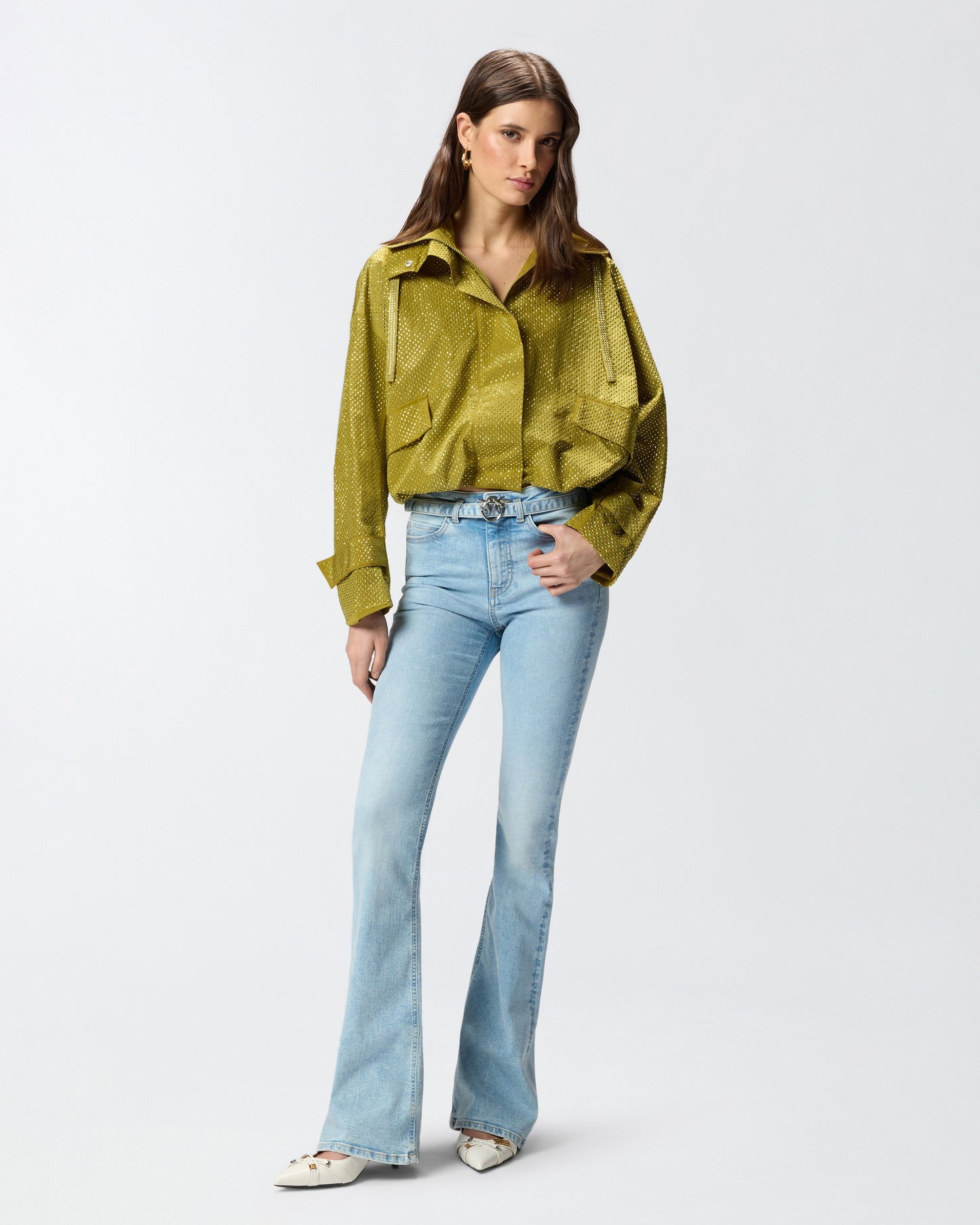Light jeans with belt and Love Birds buckle