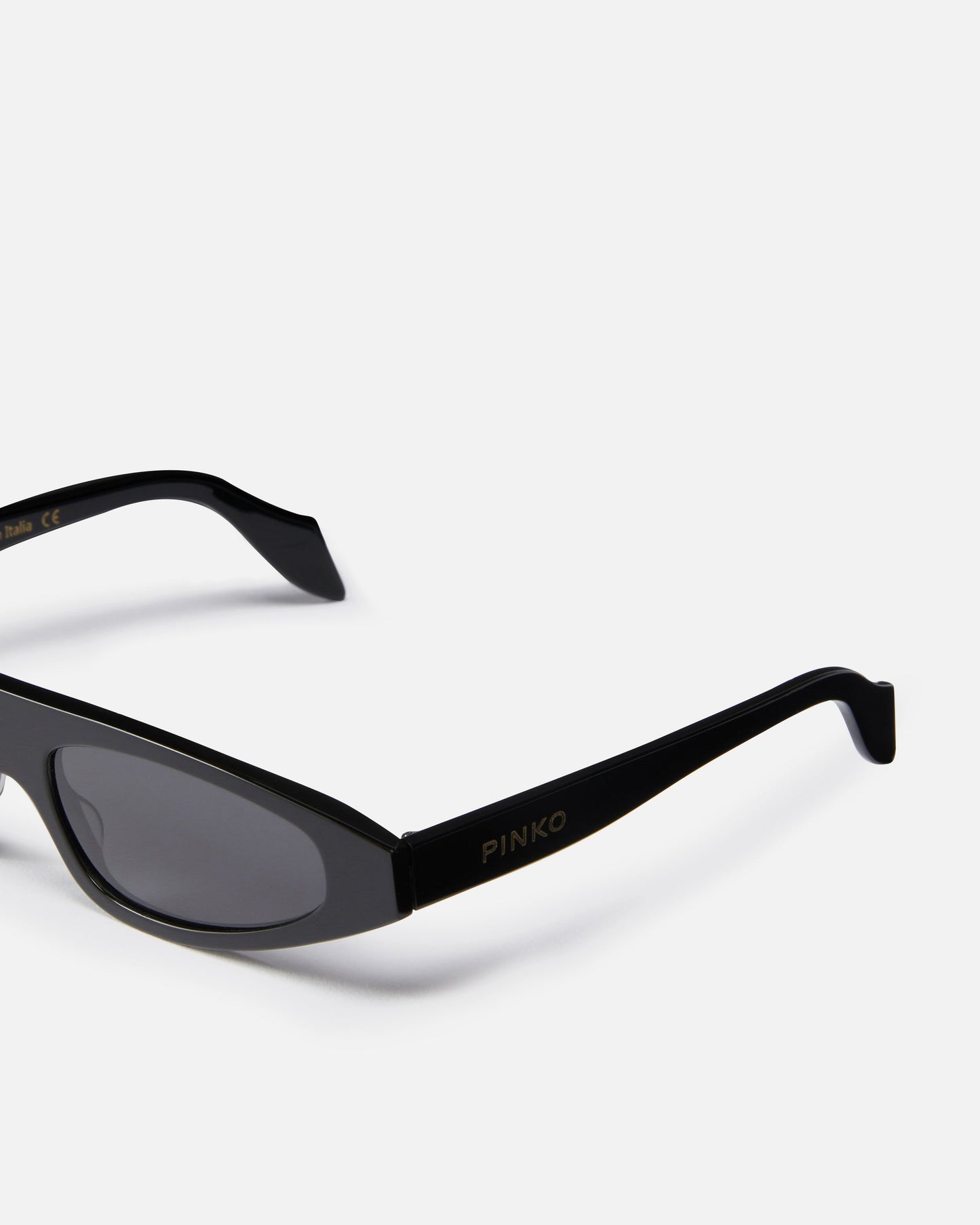 Elongated sunglasses