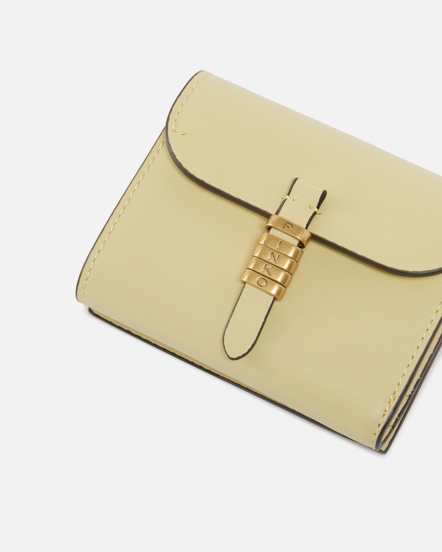 Leather wallet with logo lettering