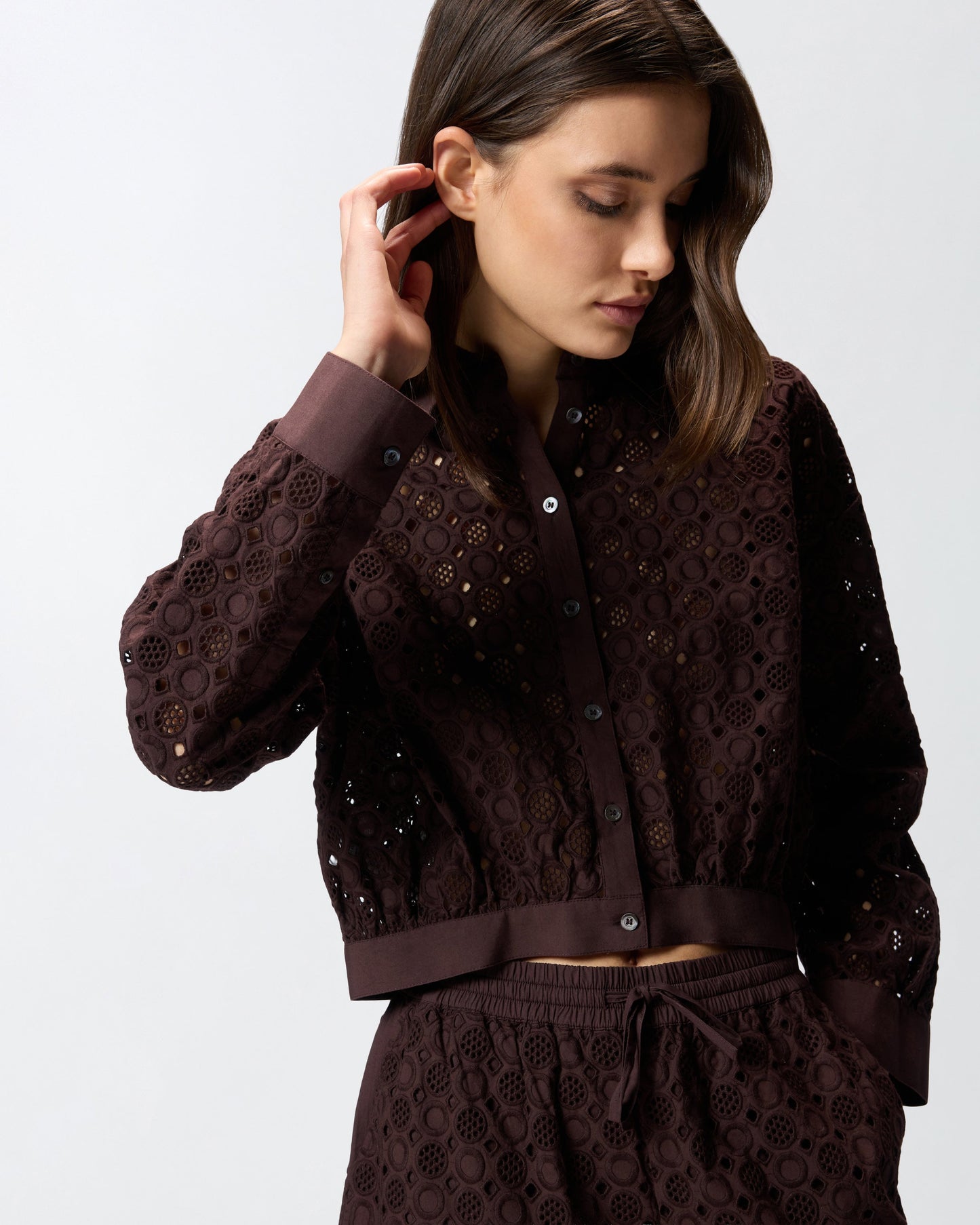 Cropped shirt with broderie anglaise