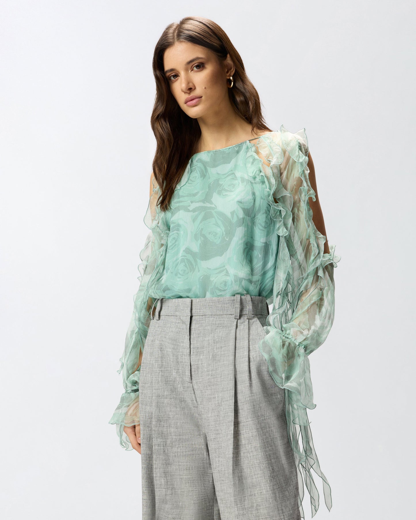 Silk blouse with rose print and open shoulders