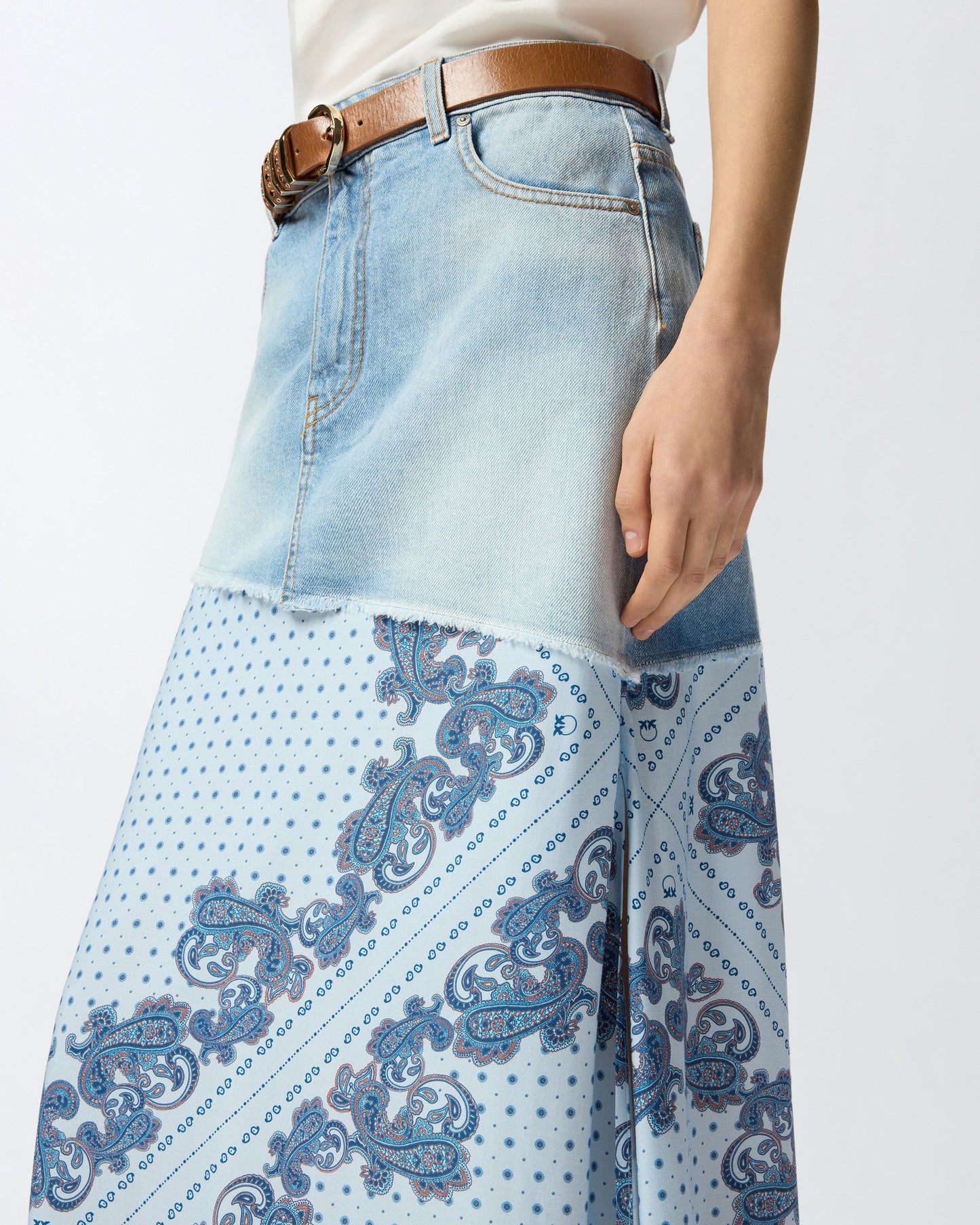 Denim midi skirt with scarf print