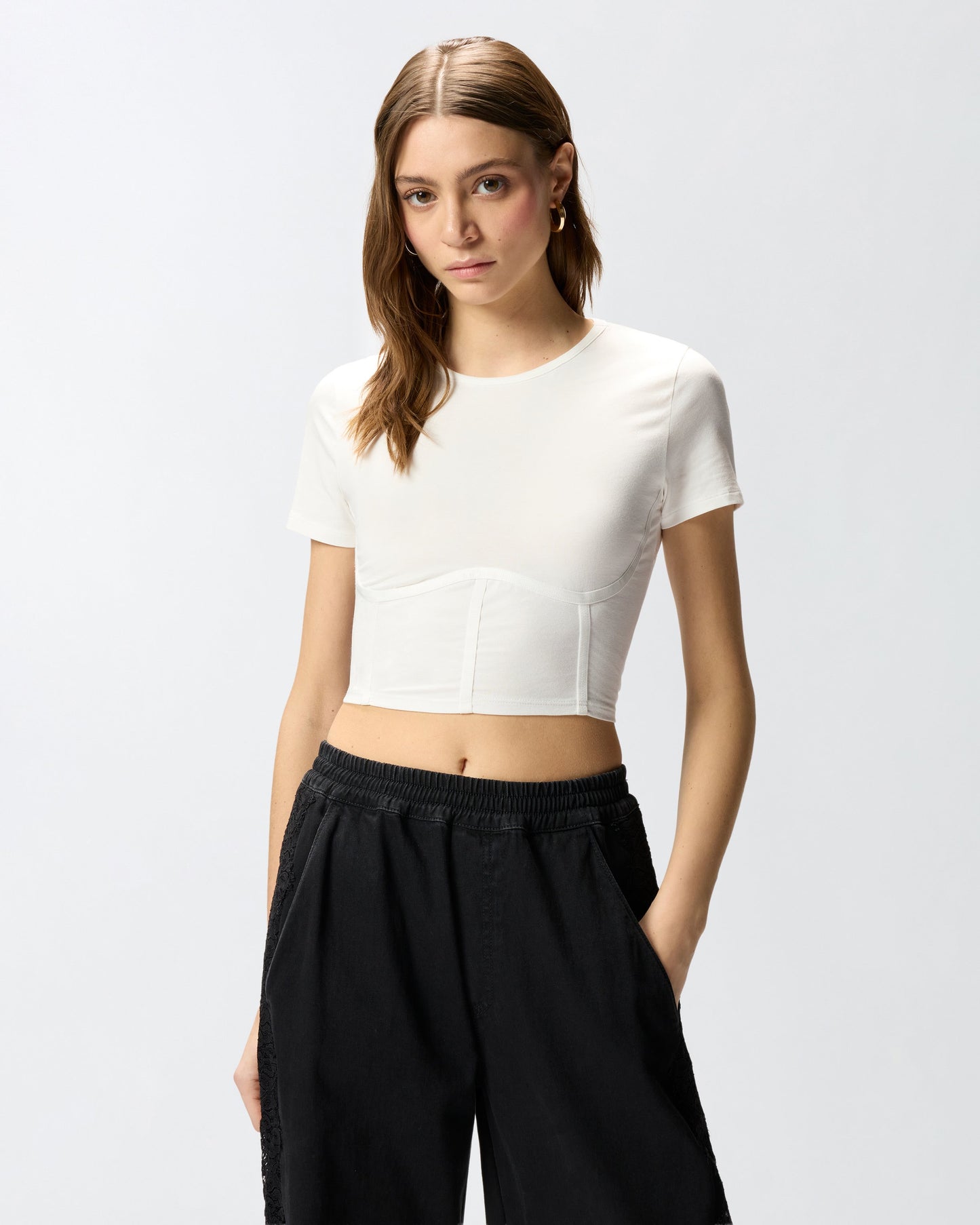 Bustier top with short sleeves