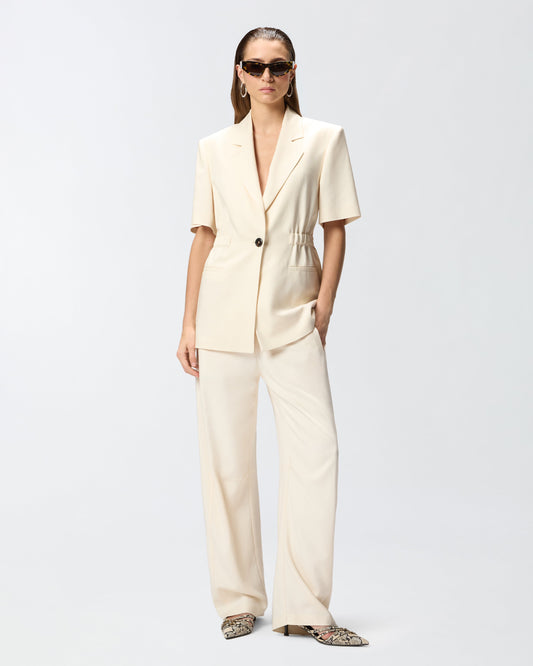 Trousers with belt