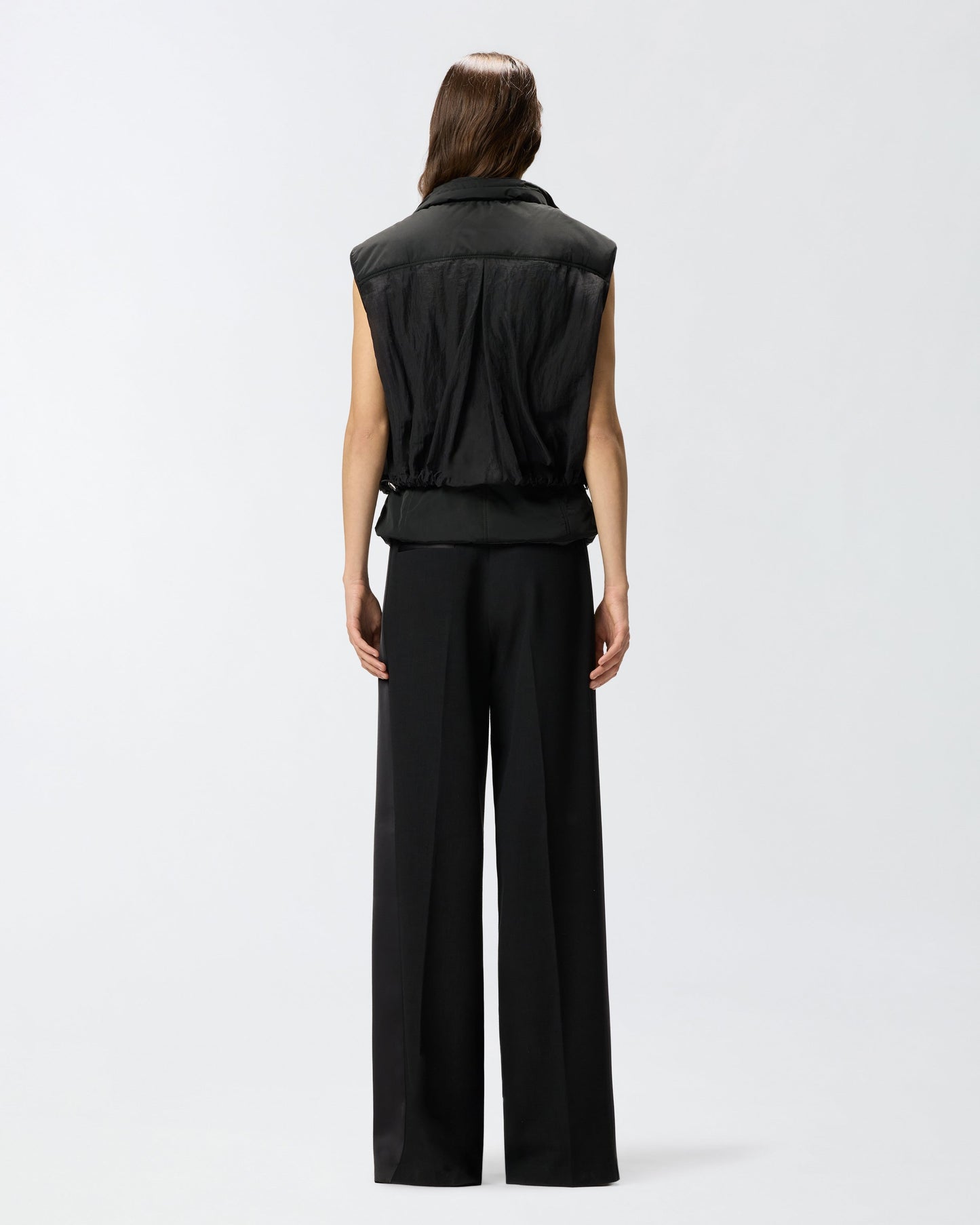 Sleeveless down jacket with drawstring