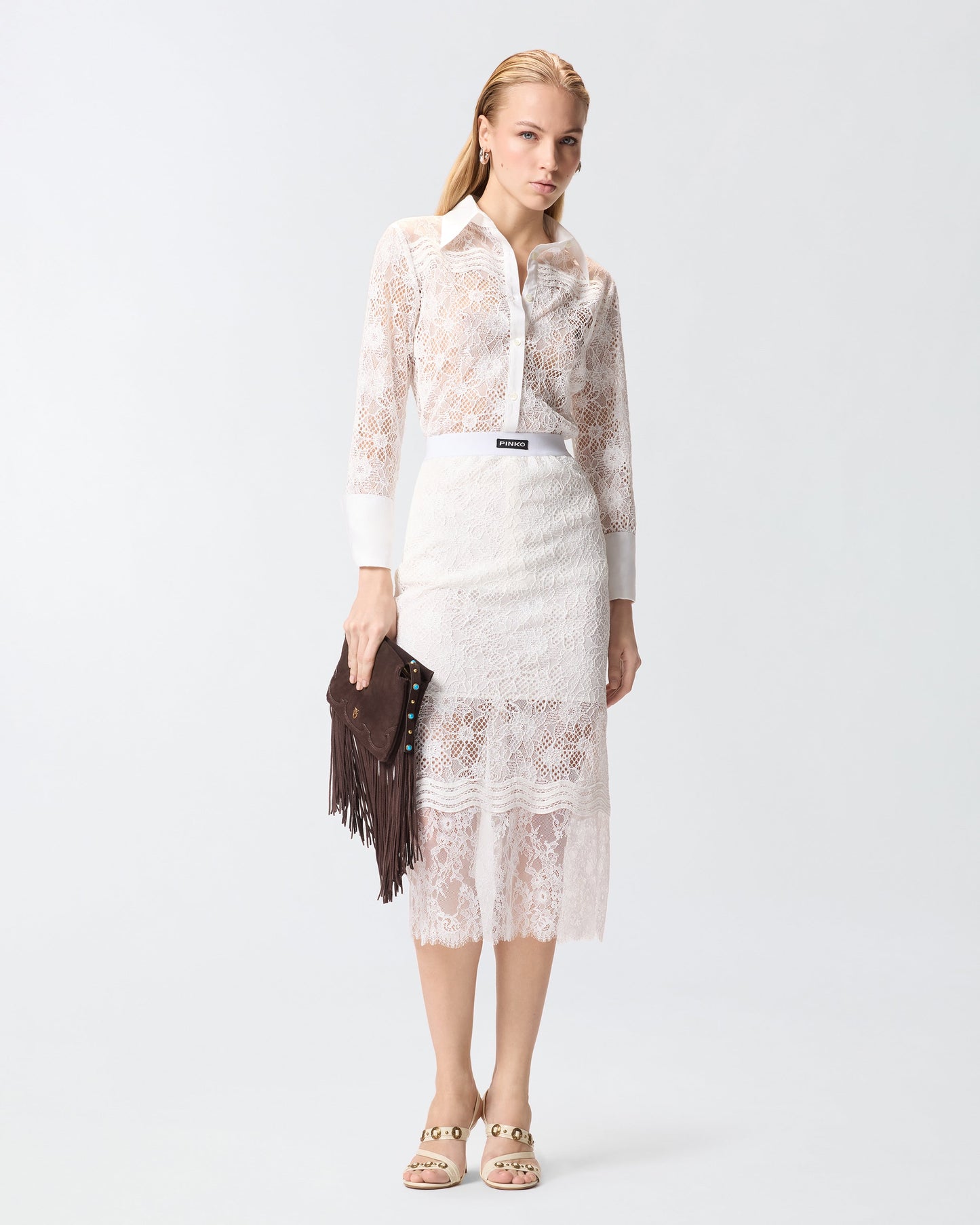 Shirt in tulle and lace