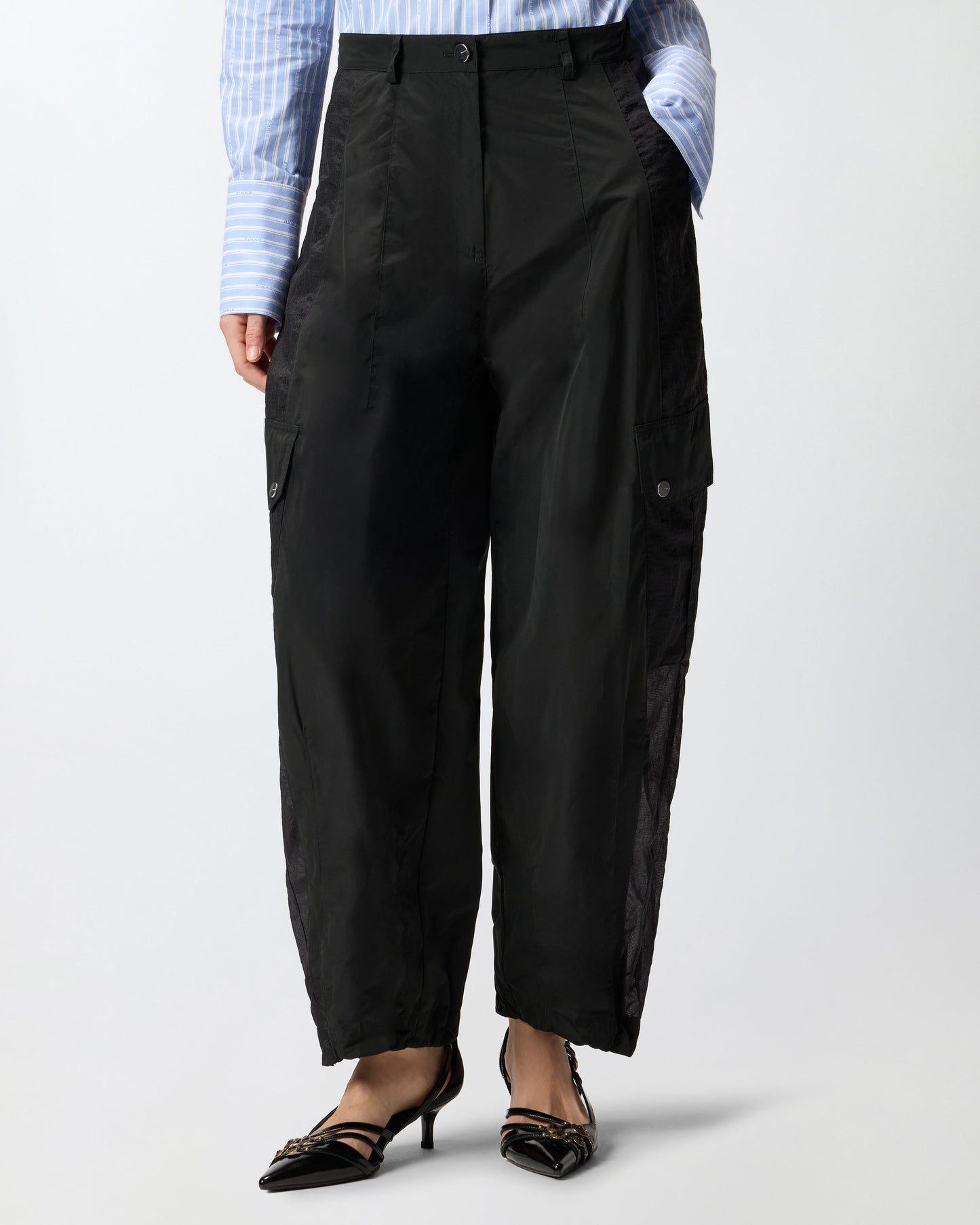 Workwear trousers with sheer inserts
