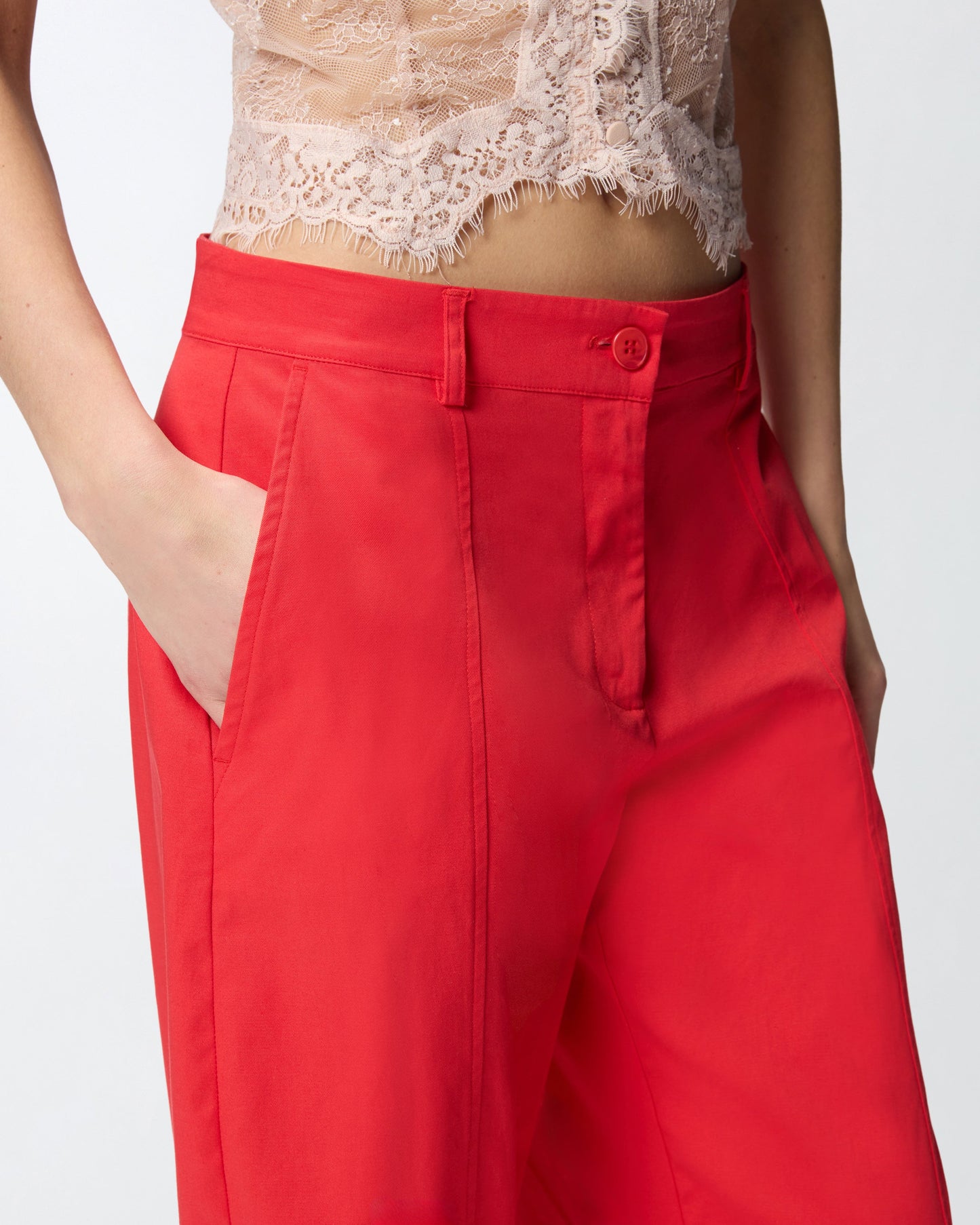 Barrel-fit trousers in stretch cotton