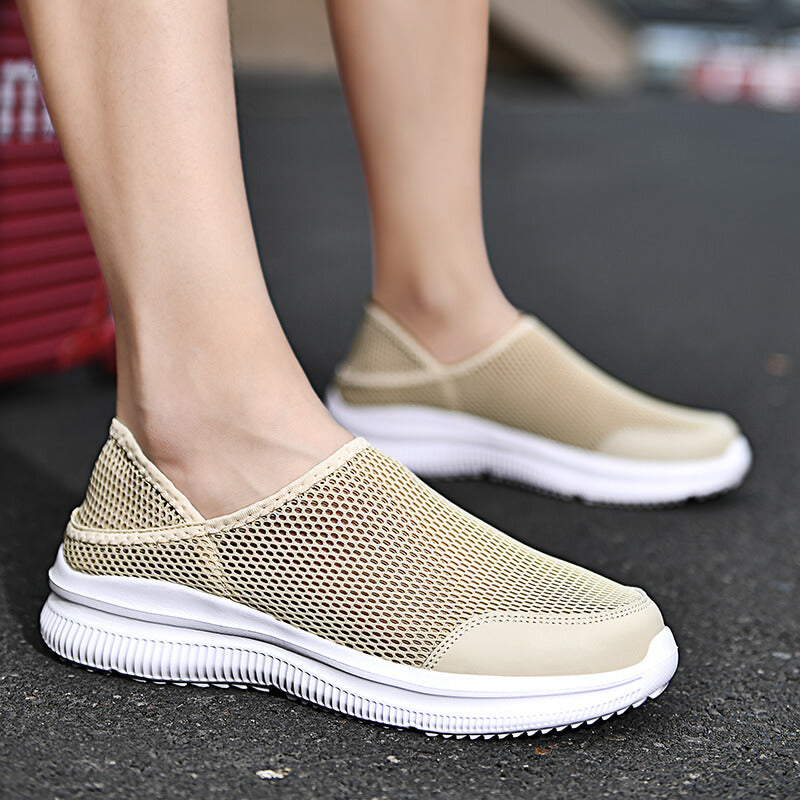 Atmungsaktive Mesh-Slipper für Herren