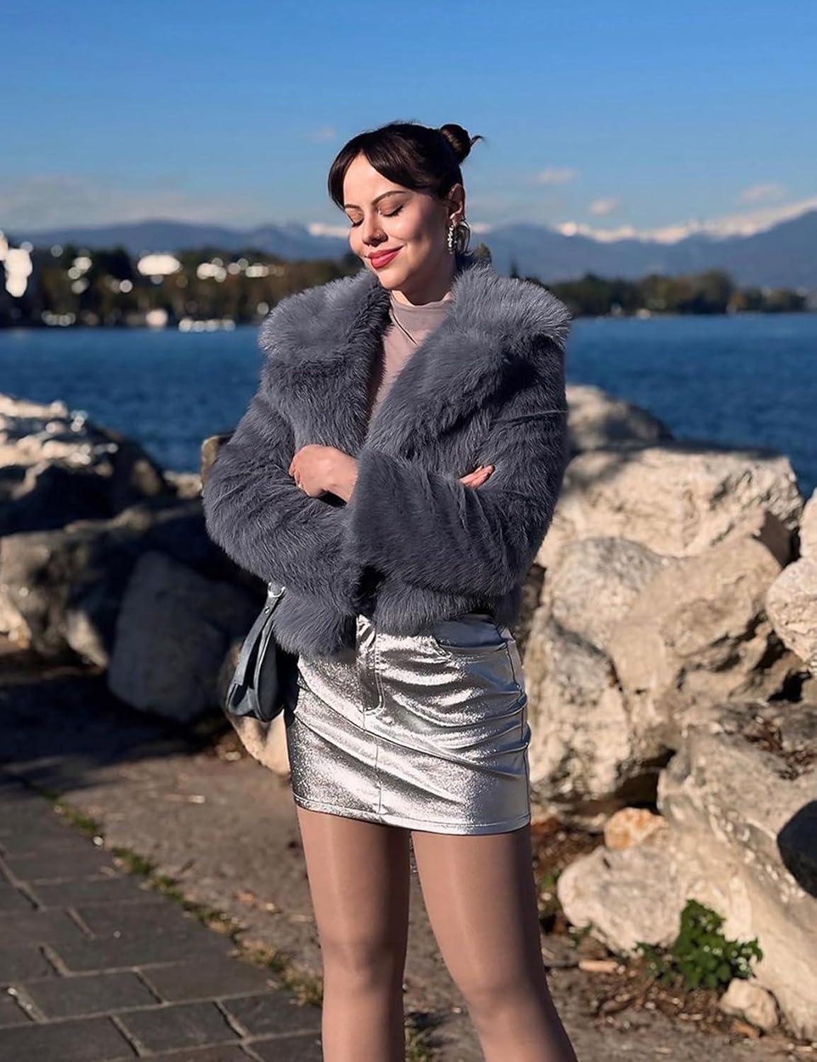 Flygo Damen Kunstpelzmantel Flauschige Kunstpelzjacke Langarm Revers Pelzige Winterjacken Zotteliger Parka Kurzer Mantel
