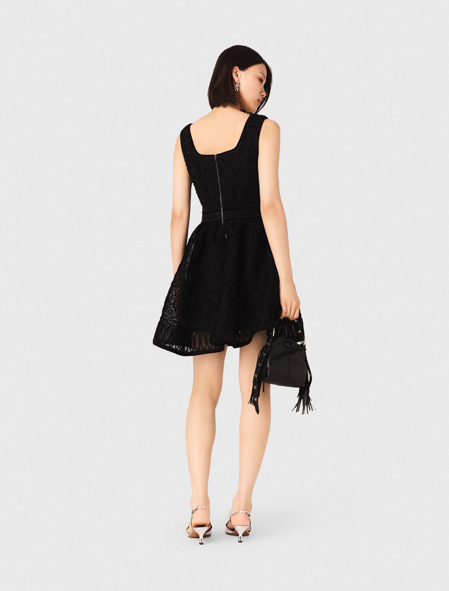 Short embroidered basket knit dress