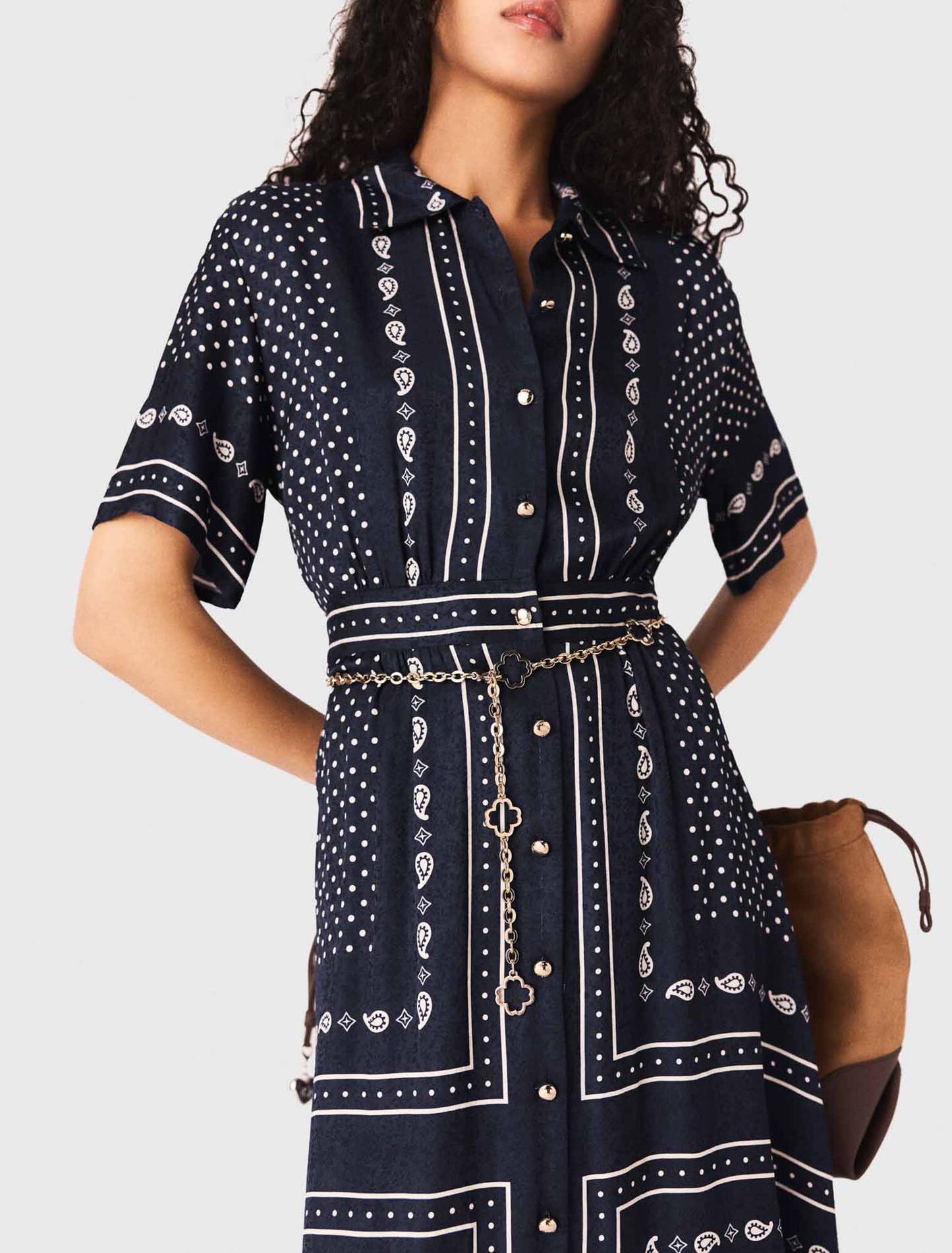 Flowy patterned maxi dress