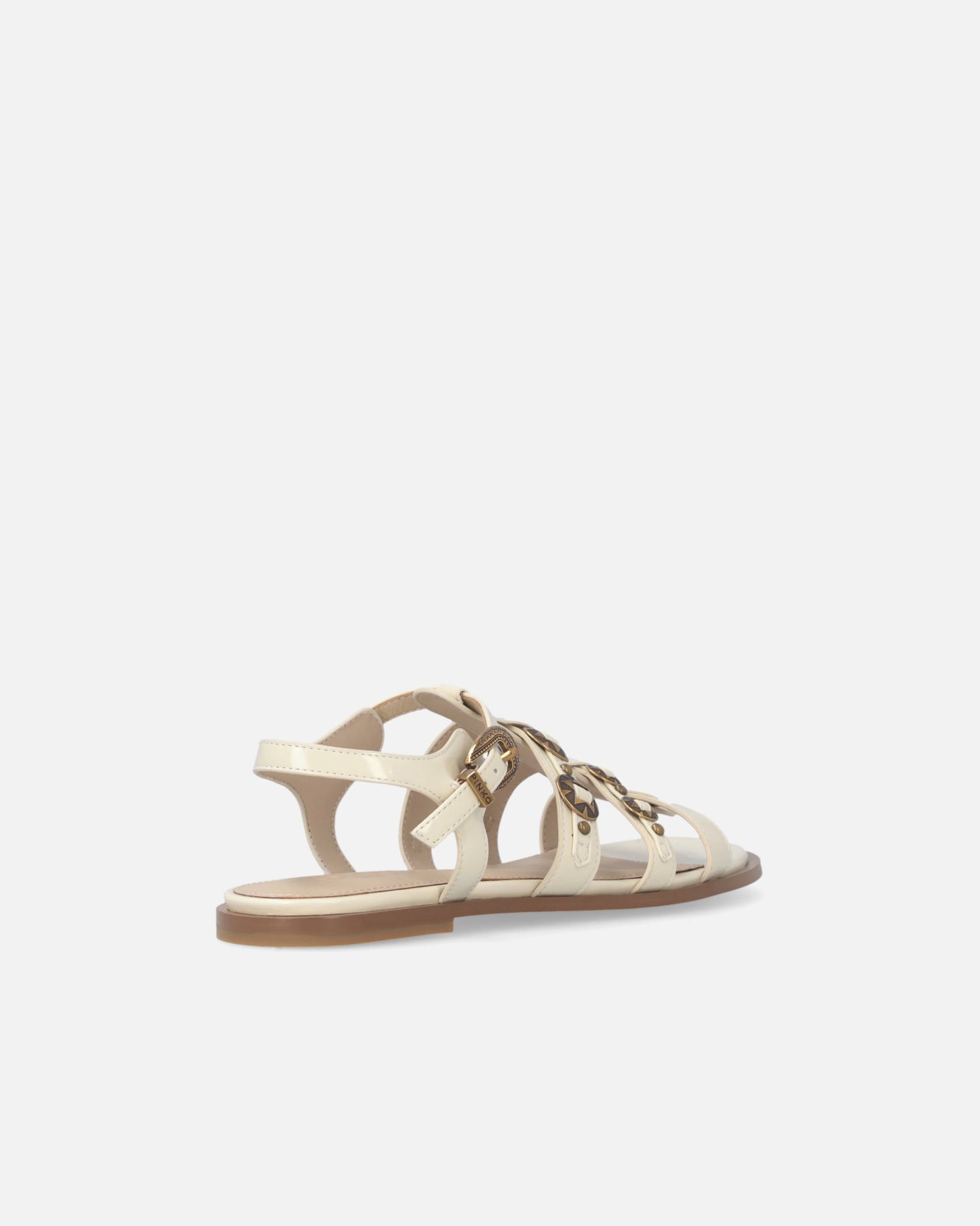 Flat sandals with straps and studs