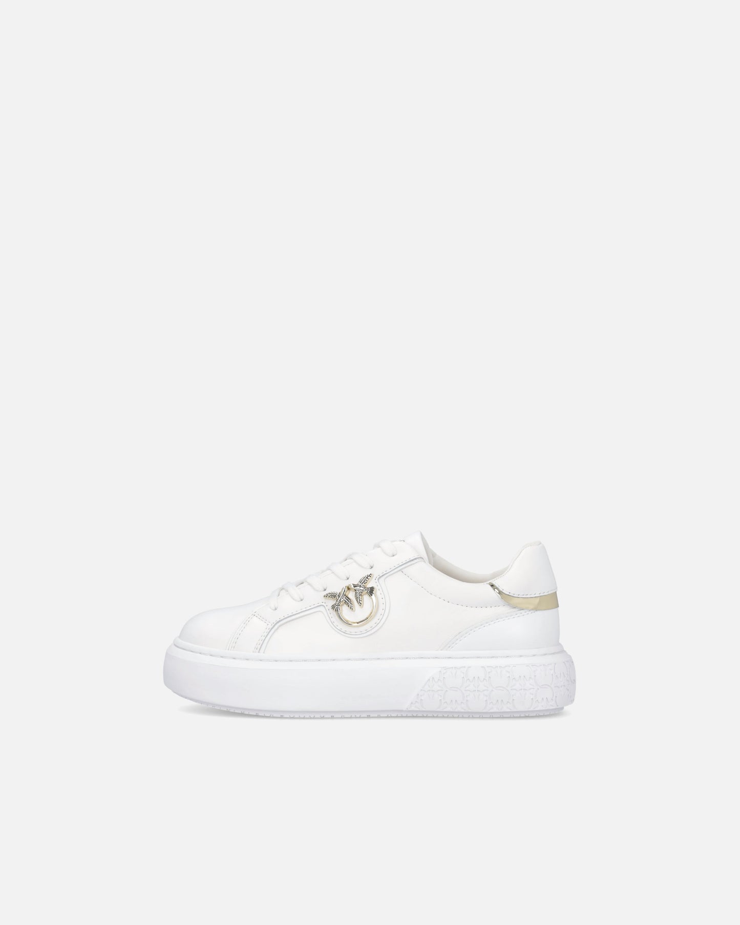 High-soled flatform sneakers with metal logo