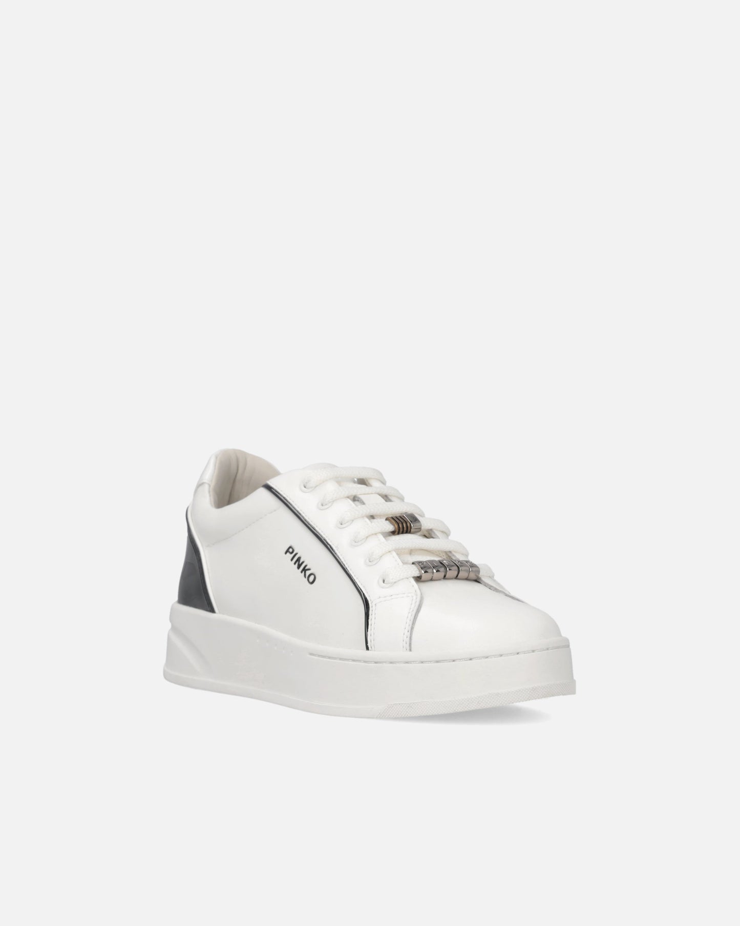 Leather sneakers with logo