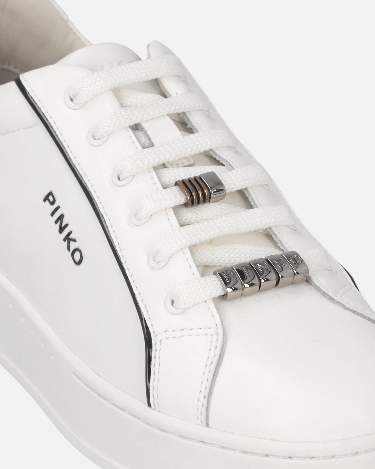 Leather sneakers with logo