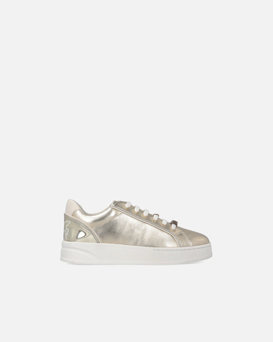 Laminated sneakers with logo